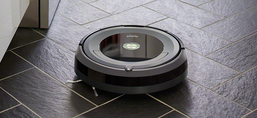 iRobot Roomba 690 on the floor